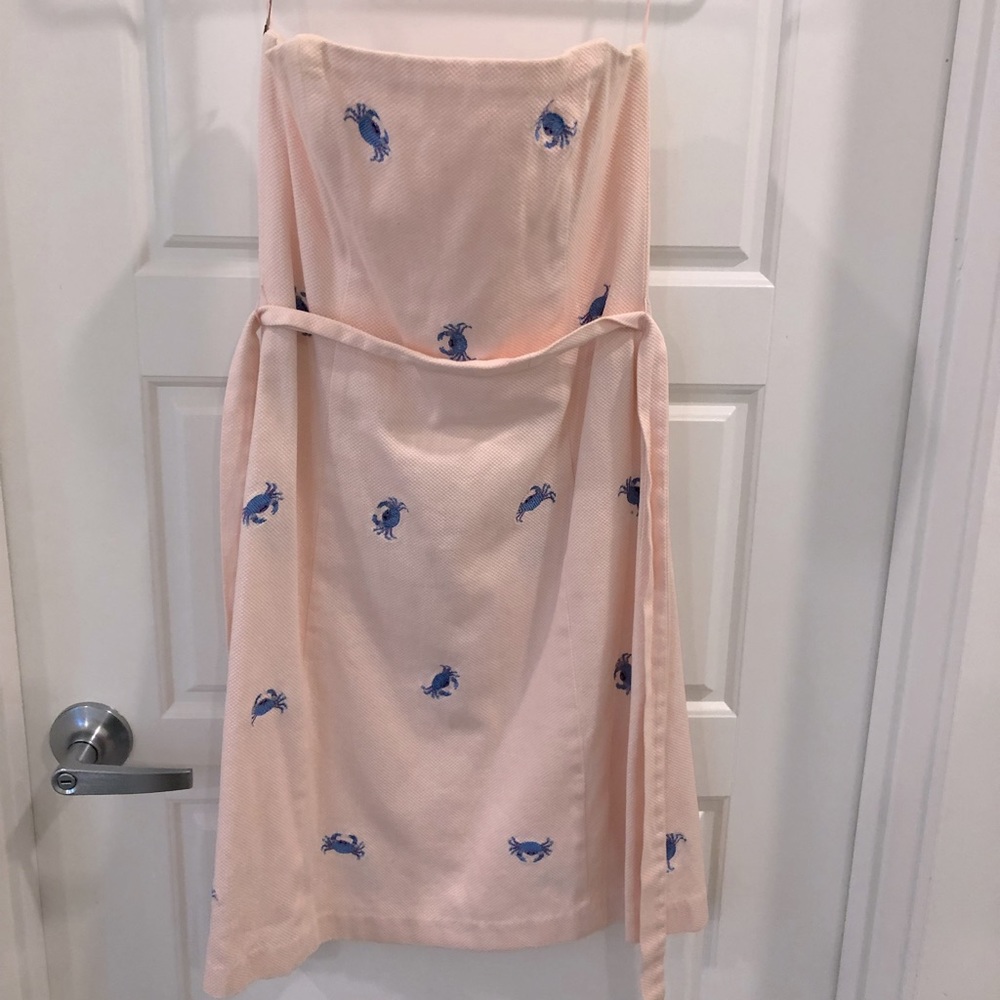 Preppy light pink crab dress. Lilly pod.